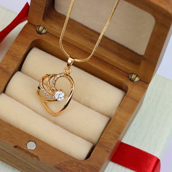 "Rose Gold Heart Pendant with CZ Stone and Twisted Open Design, XPPT1400 - Picture 10 of 13